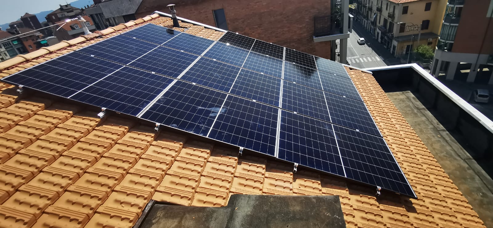 Installazione impianto fotovoltaico condominiale Torino