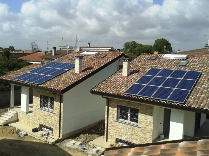 fotovoltaico ville a schiera Installazione di fotovoltaico per ville a schiera