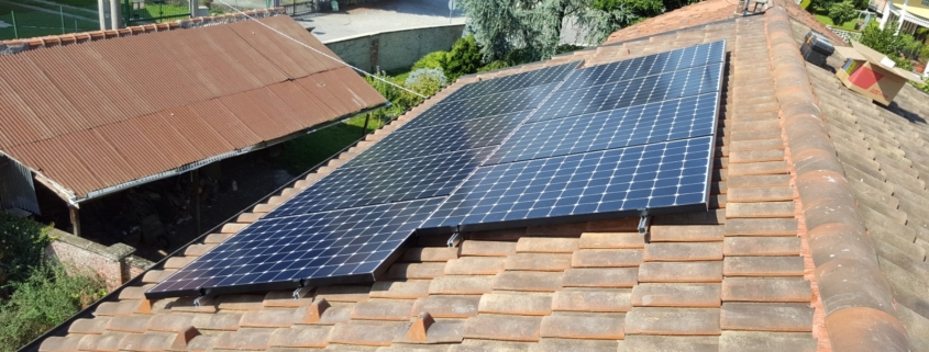 Impianto fotovoltaico a Leinì