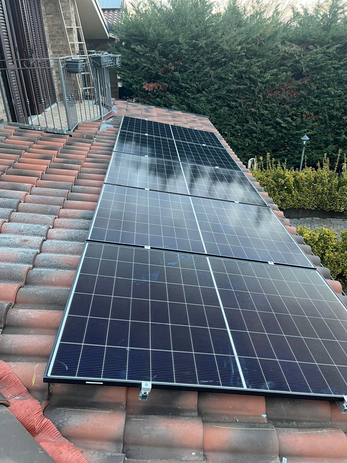 Impianti Fotovoltaici Residenziali Chivasso Impianti Fotovoltaici Residenziali Chivasso